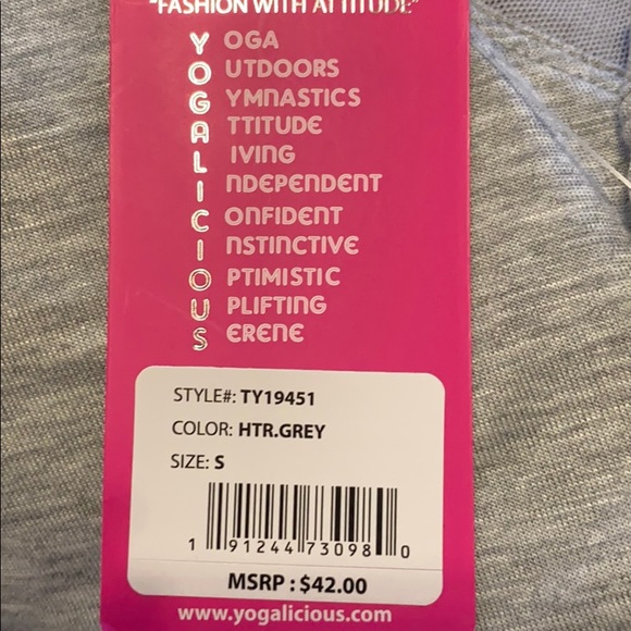 Yoga-lic-Ious Grey Workout Tank🌸 - Picture 4 of 4